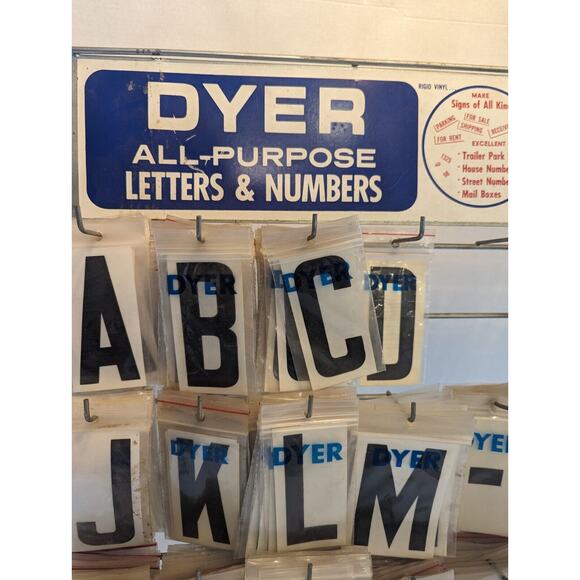 VINTAGE RARE DYER Peg Display W/100's Of 3" Letters & Numbers All-Purpose Vinyl - Picture 3 of 13